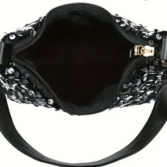 ☆New☆Black w/ Silver Sequins☆Evening☆ ☆Small Purse☆w/Adjustable Strap☆ - Picture 7 of 10